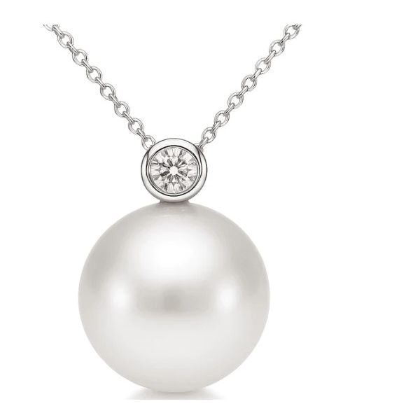 Pearl Pendant Valentine's Fine Jewelry Dallas, PA