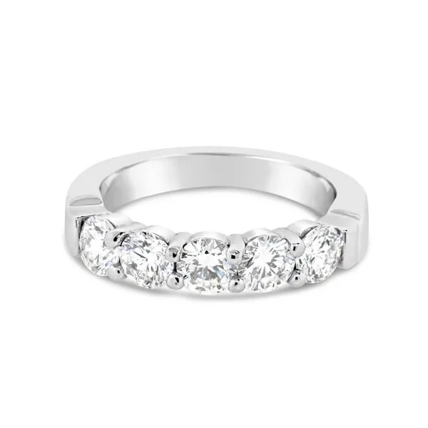Lady S Diamond Wedding Band 001 111 01428 Her Band Van Adams
