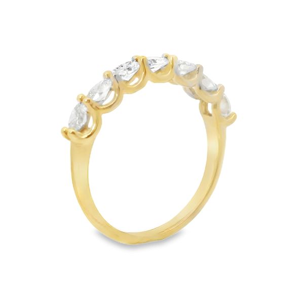 Oval Lab Grown Diamond Wedding Band in Yellow Gold Image 2 Van Adams Jewelers Snellville, GA