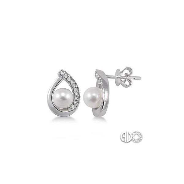 Pearl & Diamond Earrings Van Adams Jewelers Snellville, GA