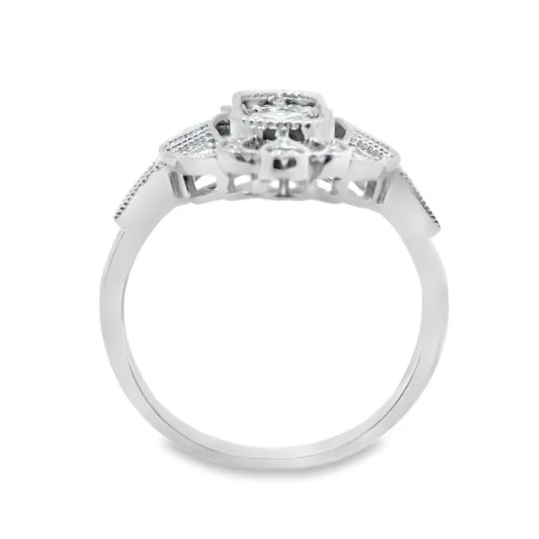 White 14 Karat Diamond Vintage Ring Image 3 Van Adams Jewelers Snellville, GA