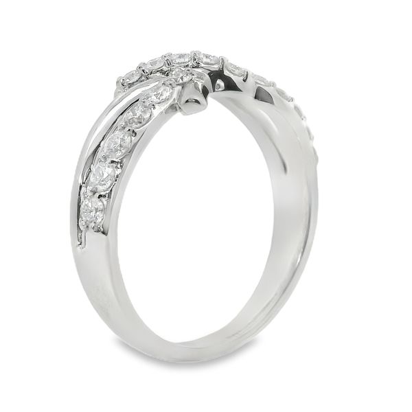 Diamond Fashion Ribbon Ring Image 2 Van Adams Jewelers Snellville, GA