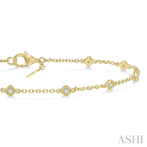 diamond station chain bracelet Image 2 Van Adams Jewelers Snellville, GA