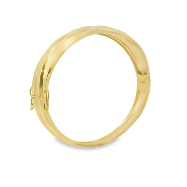 14K Yellow Gold Ridged Bracelet Image 2 Van Adams Jewelers Snellville, GA