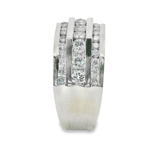 Fashion Ring Image 3 Van Adams Jewelers Snellville, GA
