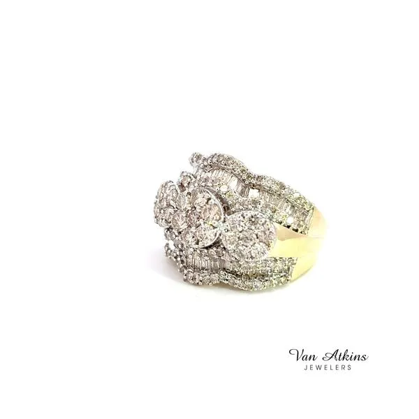 2.5 Carat Diamond Ring Image 3 Van Atkins Jewelers New Albany, MS