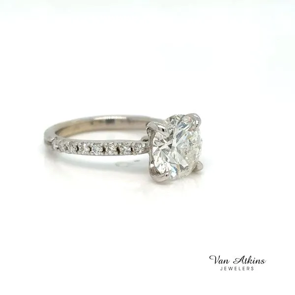 2.43 Carat Round Brilliant Cut Diamond Ring Image 2 Van Atkins Jewelers New Albany, MS