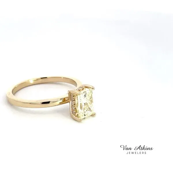 1.36 Carat Diamond Ring Radiant Image 3 Van Atkins Jewelers New Albany, MS