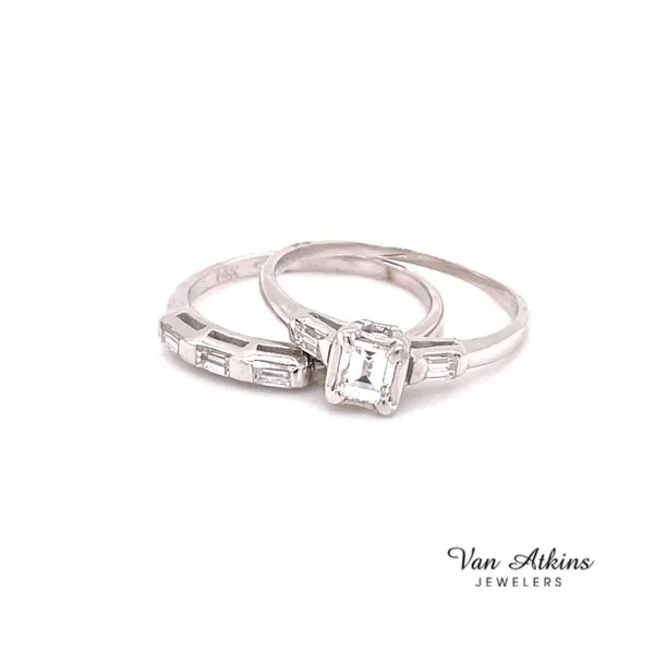 Diamond Ring Emerald Image 3 Van Atkins Jewelers New Albany, MS