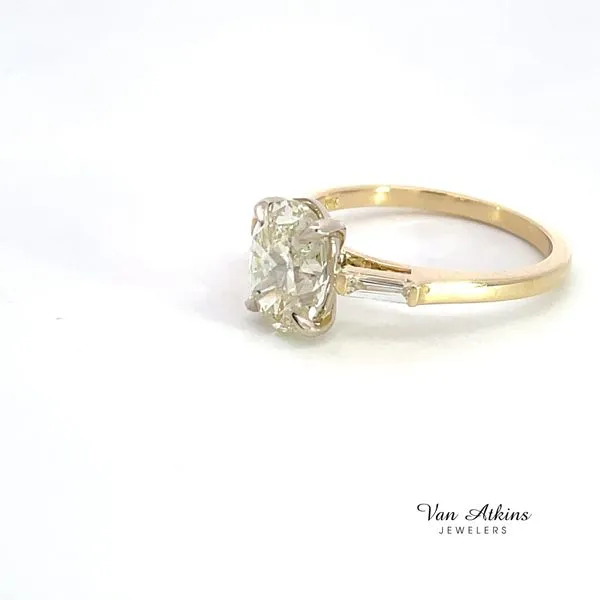 2.2 Carat Diamond Rings Oval Image 3 Van Atkins Jewelers New Albany, MS