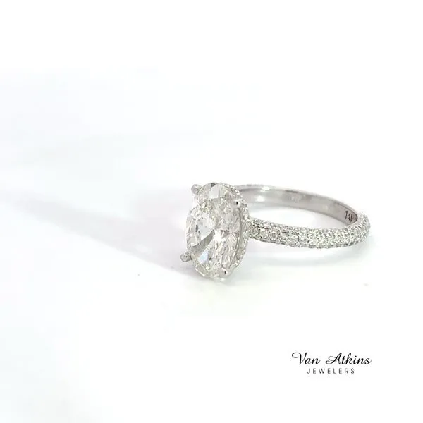 3.82 Carat Diamond Rings Oval 