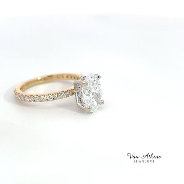2.51 Carat Lab Grown Diamond Ring Oval Image 3 Van Atkins Jewelers New Albany, MS