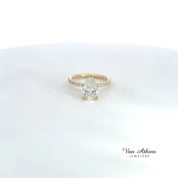 2.52 Carat Diamond Rings Pear 