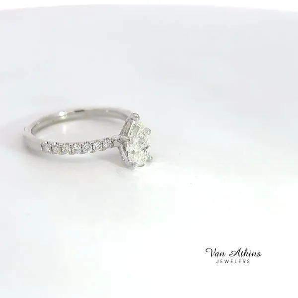 0.9 Carat Diamond Rings Pear Image 3 Van Atkins Jewelers New Albany, MS