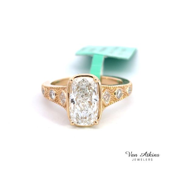 2.46 Carat Lab Grown Diamond Rings Cushion Image 4 Van Atkins Jewelers New Albany, MS
