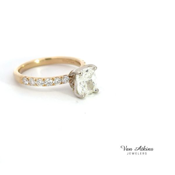 2.65 Carat Diamond Ring Cushion Image 2 Van Atkins Jewelers New Albany, MS