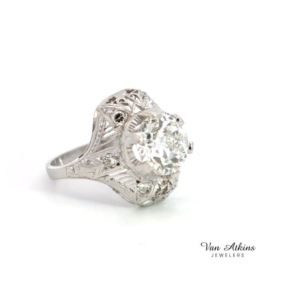2.04 CT EURO LAB GROWN CENTER EST PLAT SETTING (OLD/NEW) Image 3 Van Atkins Jewelers New Albany, MS