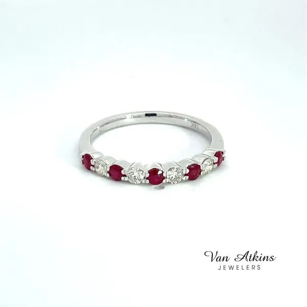 0.15 Carat Diamond Band Van Atkins Jewelers New Albany, MS
