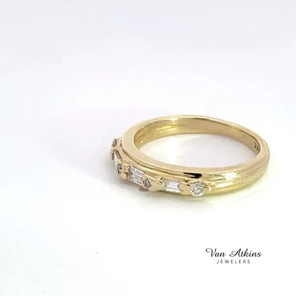 0.2 Carat Diamond Bands - Ladies Image 2 Van Atkins Jewelers New Albany, MS