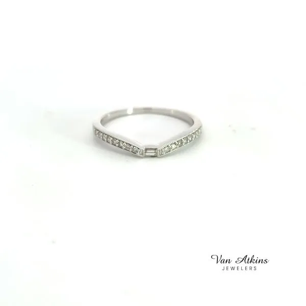 0.13 Carat Diamond Band Image 4 Van Atkins Jewelers New Albany, MS