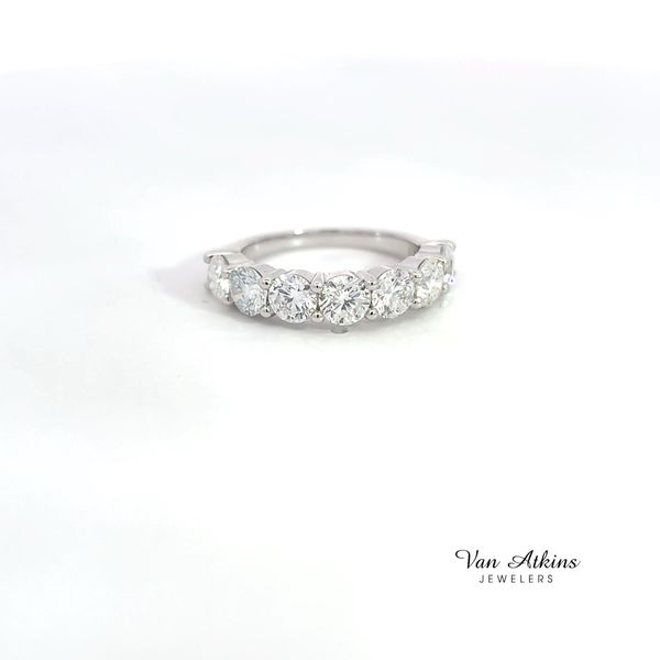 2.50 Carat Diamond Bands - Ladies Image 2 Van Atkins Jewelers New Albany, MS