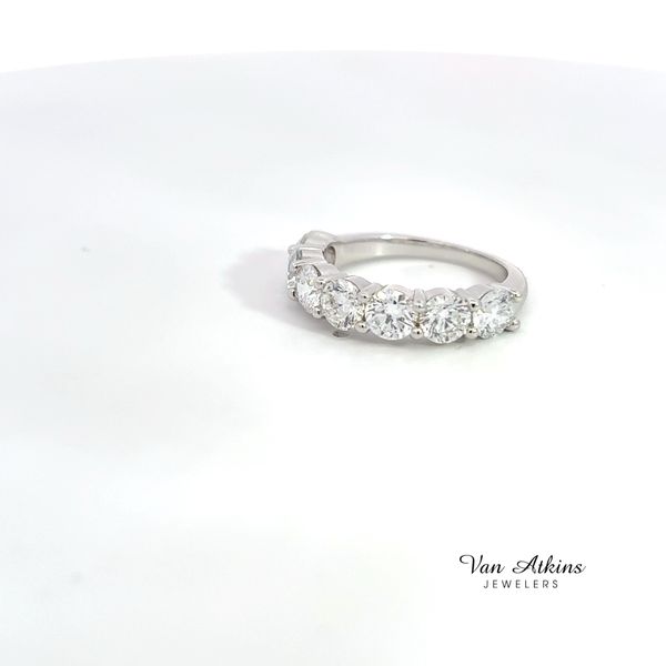2.50 Carat Diamond Bands - Ladies Image 3 Van Atkins Jewelers New Albany, MS