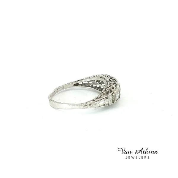 0.5 Carat Estate Three Stone Rings Image 3 Van Atkins Jewelers New Albany, MS