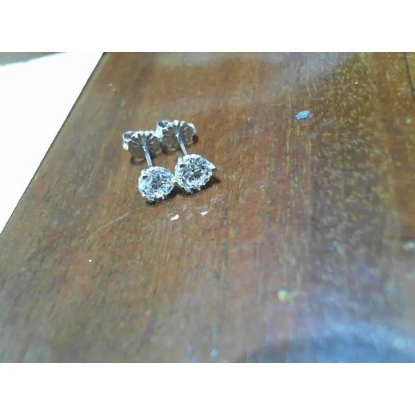 1.50 Carat Lab Grown Diamond Stud Earrings Van Atkins Jewelers New Albany, MS