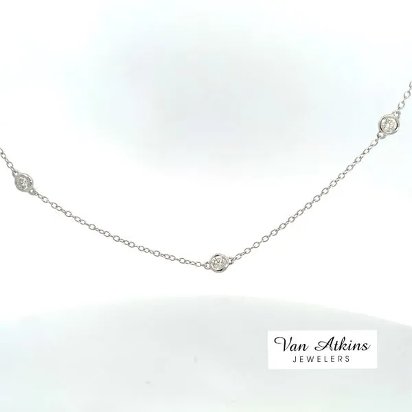 0.75 Carat Diamond Pendants/Necklaces Van Atkins Jewelers New Albany, MS