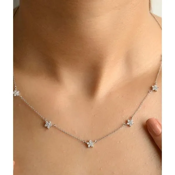 Diamond Pendants/Necklaces Van Atkins Jewelers New Albany, MS