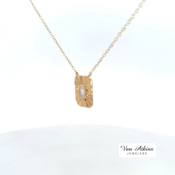 0.25 Carat Diamond Necklace Image 3 Van Atkins Jewelers New Albany, MS