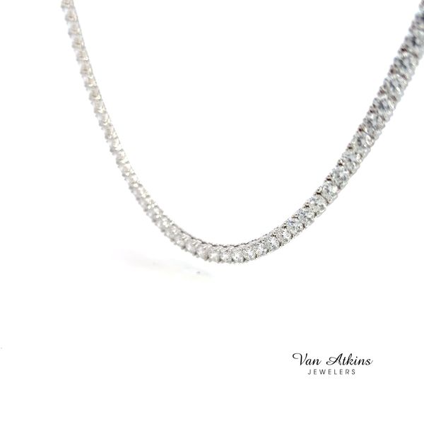 26.35 Carat Diamond Tennis Necklace Image 3 Van Atkins Jewelers New Albany, MS