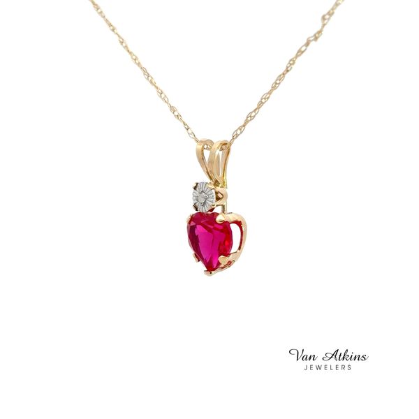 0.01 Carat Diamond Necklace Image 3 Van Atkins Jewelers New Albany, MS
