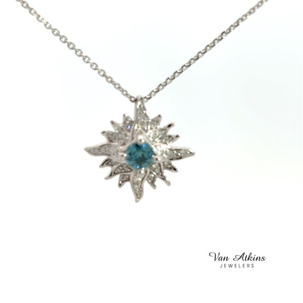 0.54 Carat Diamond Necklace Image 4 Van Atkins Jewelers New Albany, MS