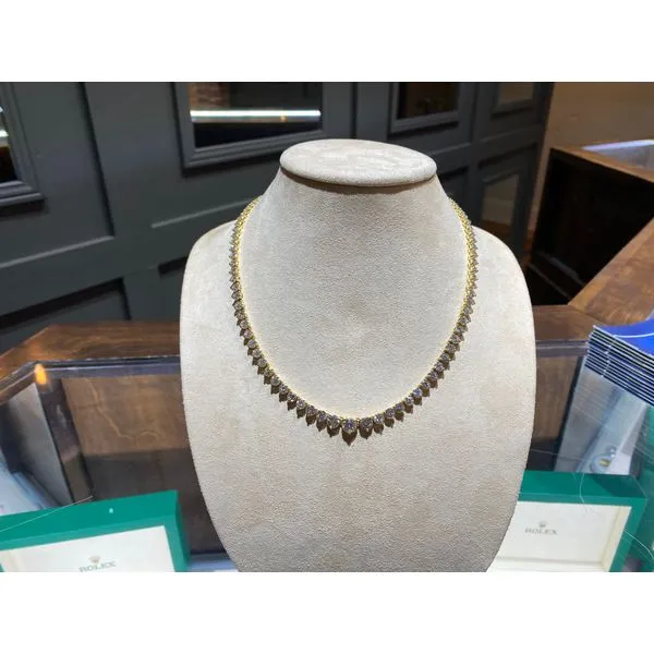 27.00 Carat Graduated Diamond Tennis Necklace Image 2 Van Atkins Jewelers New Albany, MS