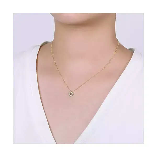 Diamond Pendants/Necklaces Image 3 Van Atkins Jewelers New Albany, MS