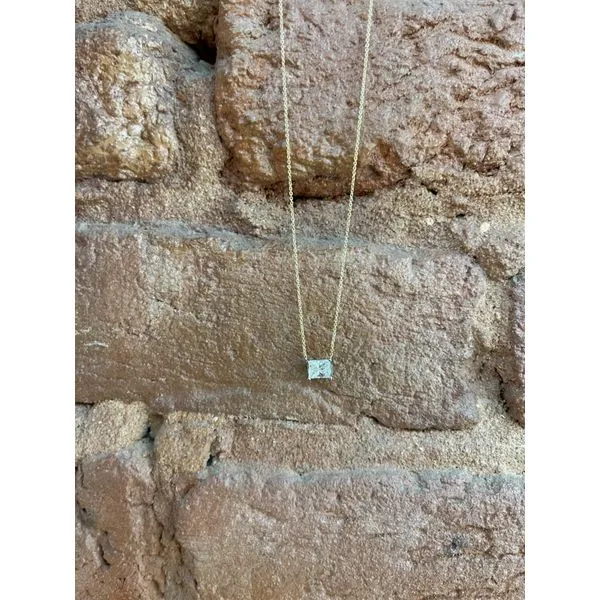 Diamond Pendants/Necklaces Image 2 Van Atkins Jewelers New Albany, MS
