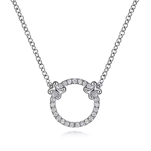 Diamond Pendants/Necklaces Van Atkins Jewelers New Albany, MS