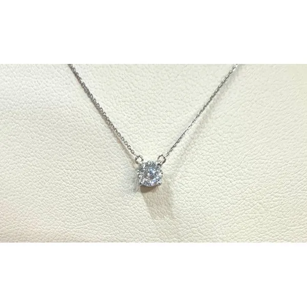 Diamond Pendants/Necklaces Van Atkins Jewelers New Albany, MS