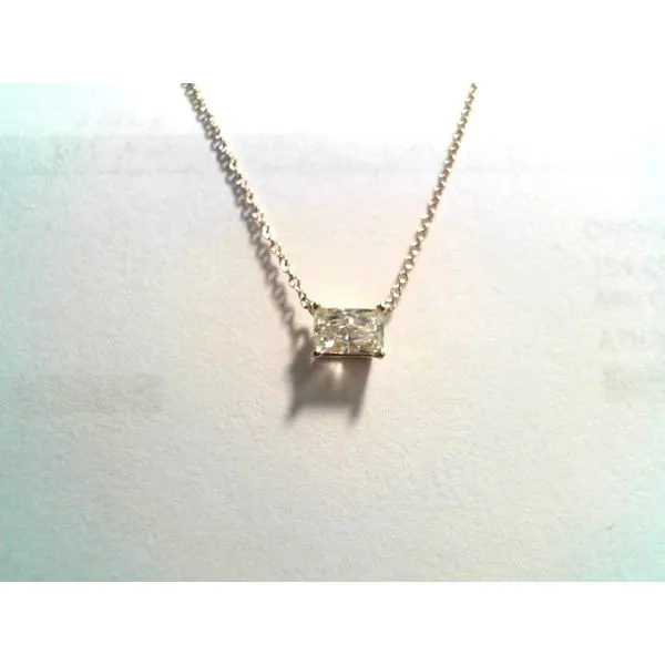 Diamond Pendants/Necklaces Van Atkins Jewelers New Albany, MS
