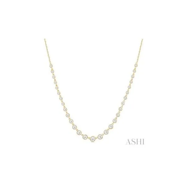Diamond Pendants/Necklaces Van Atkins Jewelers New Albany, MS