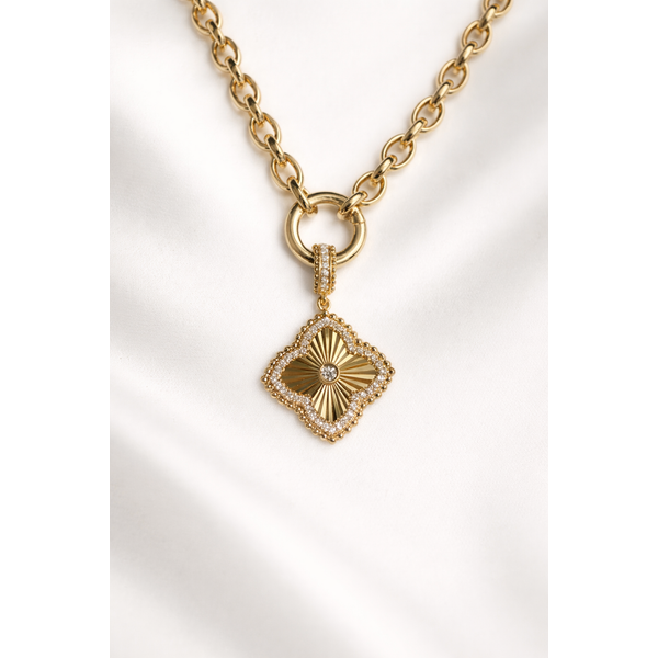 Diamond Pendants/Necklaces Van Atkins Jewelers New Albany, MS