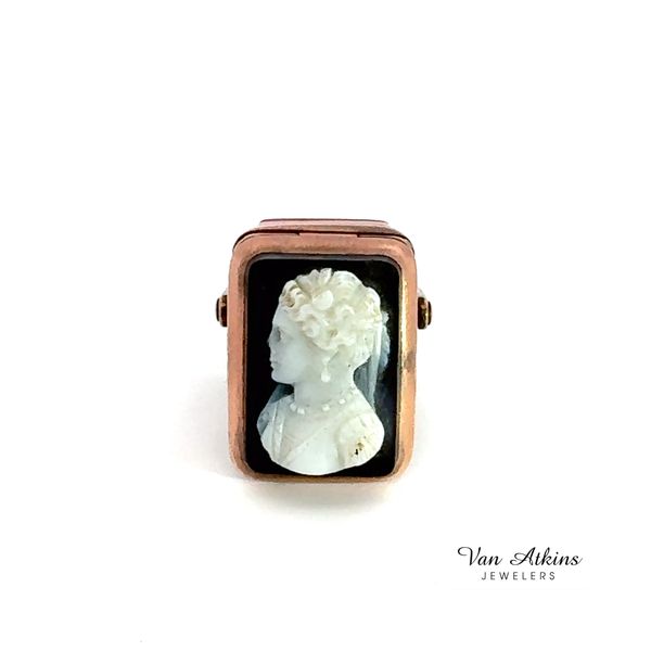 Estate Diamond Pendant/Necklace Van Atkins Jewelers New Albany, MS