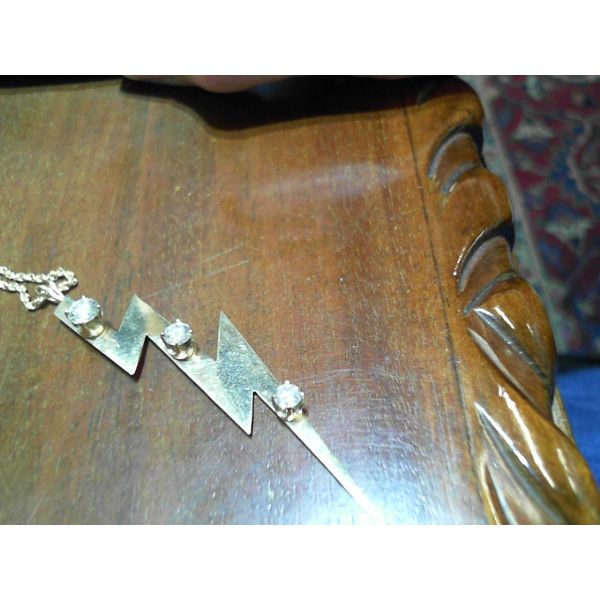 Estate Diamond Pendant/Necklace Van Atkins Jewelers New Albany, MS