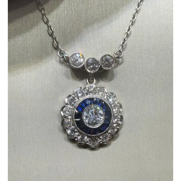 Estate Diamond Pendant/Necklace Van Atkins Jewelers New Albany, MS