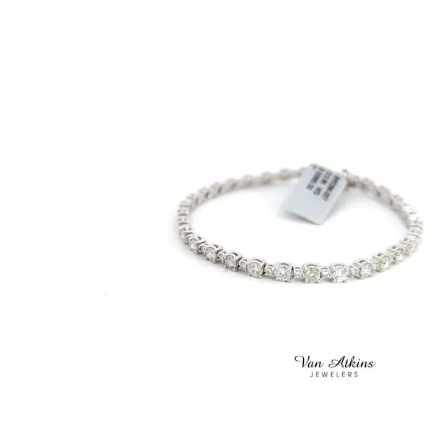 3.98 Carat Diamond Bracelet Image 2 Van Atkins Jewelers New Albany, MS