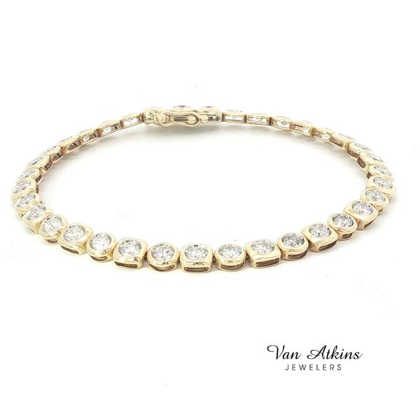 4.15 Carat Diamond Bracelet Image 2 Van Atkins Jewelers New Albany, MS
