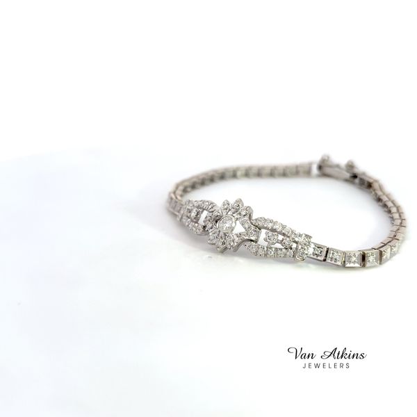 0.85 Carat Estate Diamond Bracelet Image 3 Van Atkins Jewelers New Albany, MS