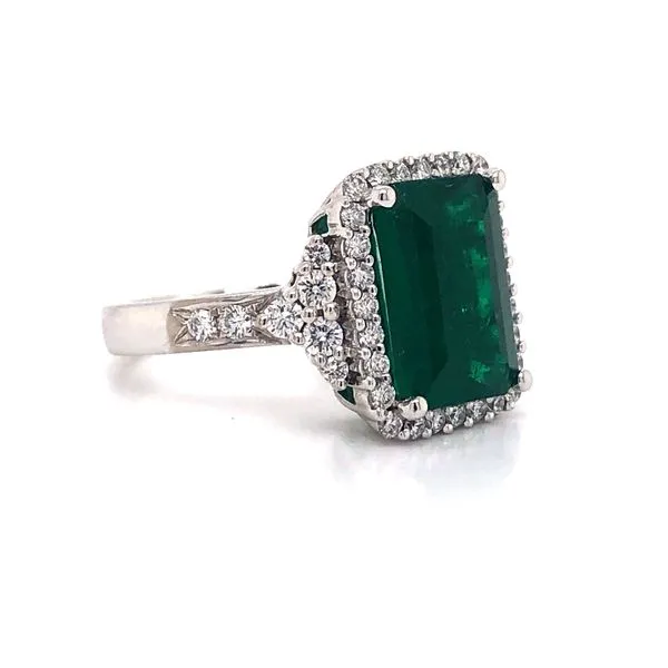 3.43 Carat Columbian Emerald Ring Image 2 Van Atkins Jewelers New Albany, MS