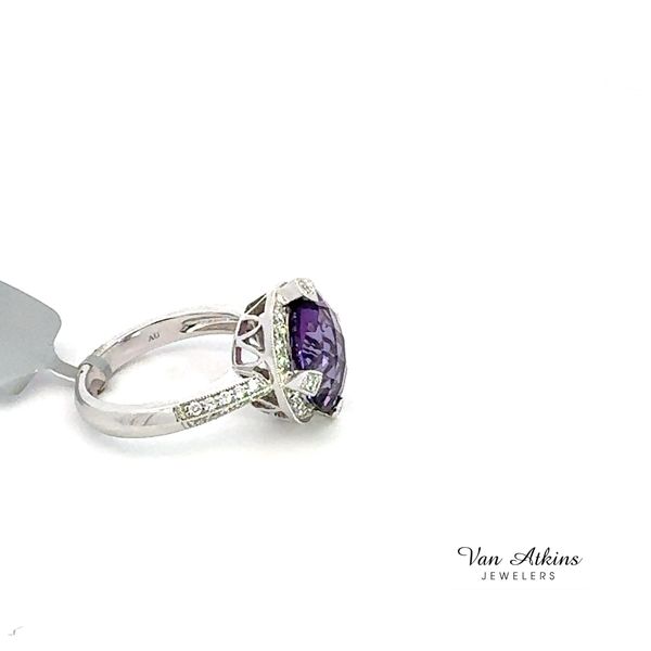 3.80 Carat Colored Stone Rings - Women's Image 2 Van Atkins Jewelers New Albany, MS